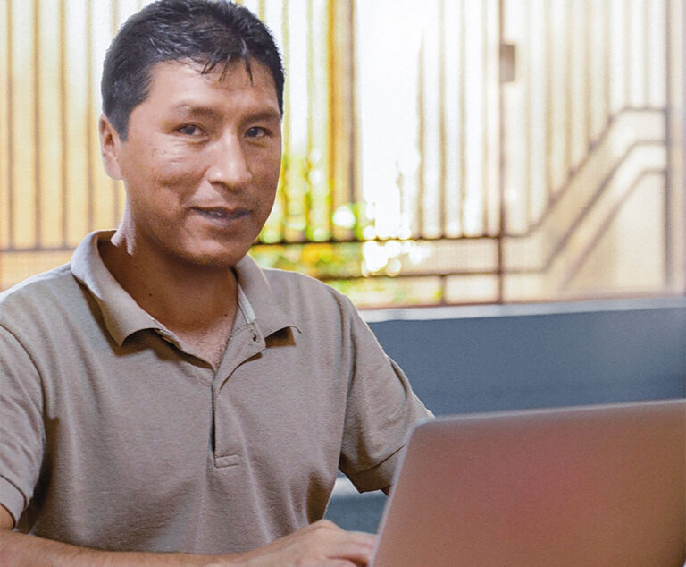 Bolivia: El quinto país más emprendedor del mundo cierra con éxito el “Mes del Comercio Electrónico”
