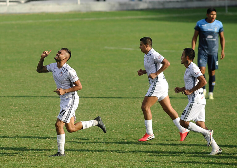 Realistas jugarán  en Santa Cruz por la fecha cinco