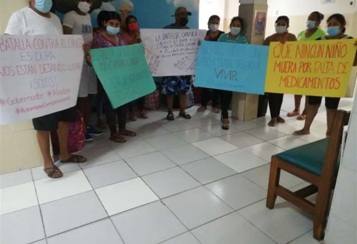 Pacientes en emergencia por falta de medicamentos en el Oncológico - El ...