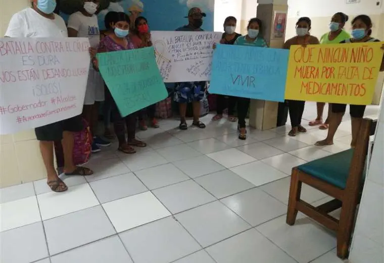 Pacientes en emergencia por falta de medicamentos en el Oncológico - El ...