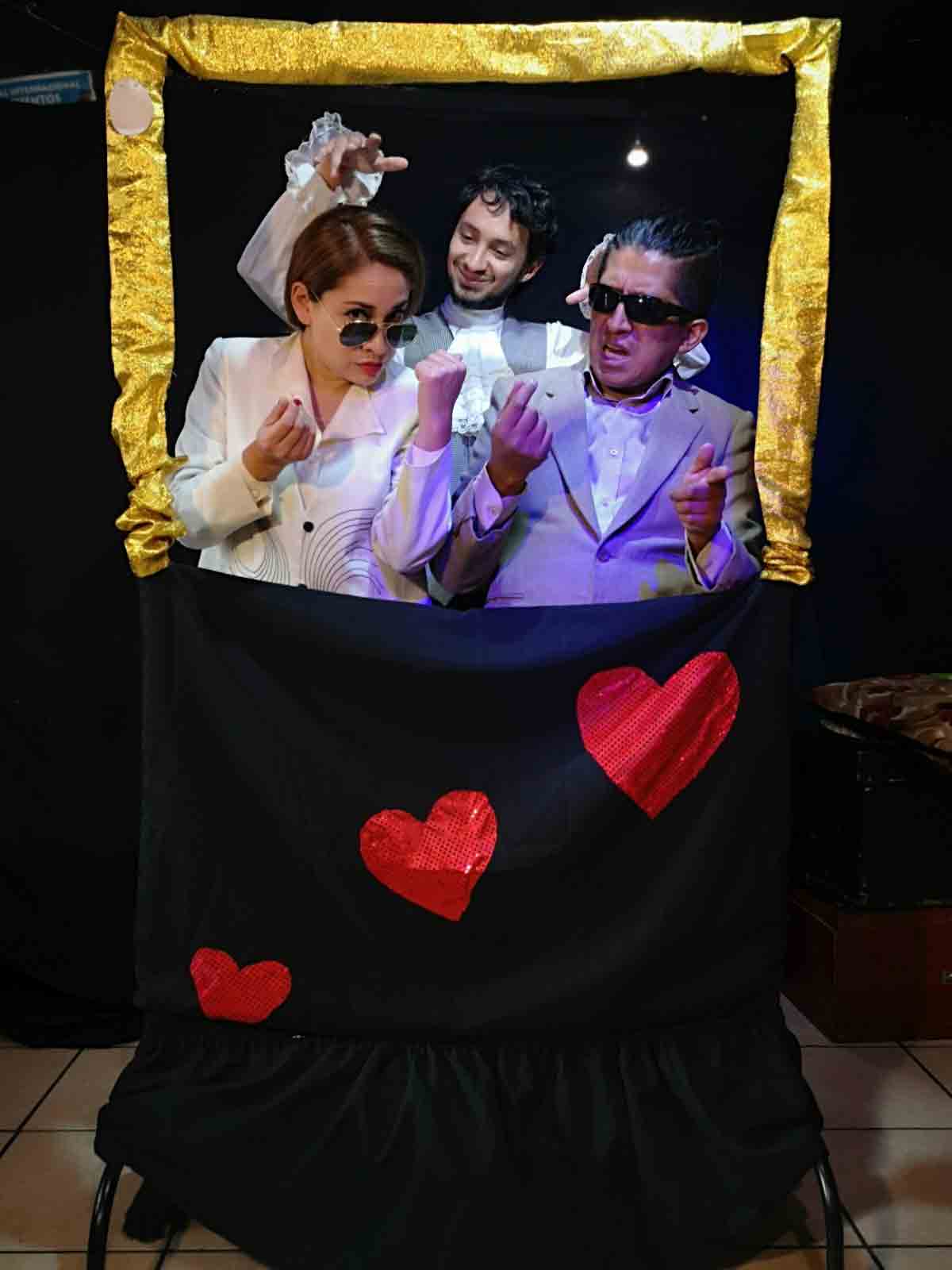 Marionetas Del Amor Para Celebrar San Valent n El Diario Bolivia marionetas-del-amor-para-celebrar-san-valent-n-el-diario-bolivia