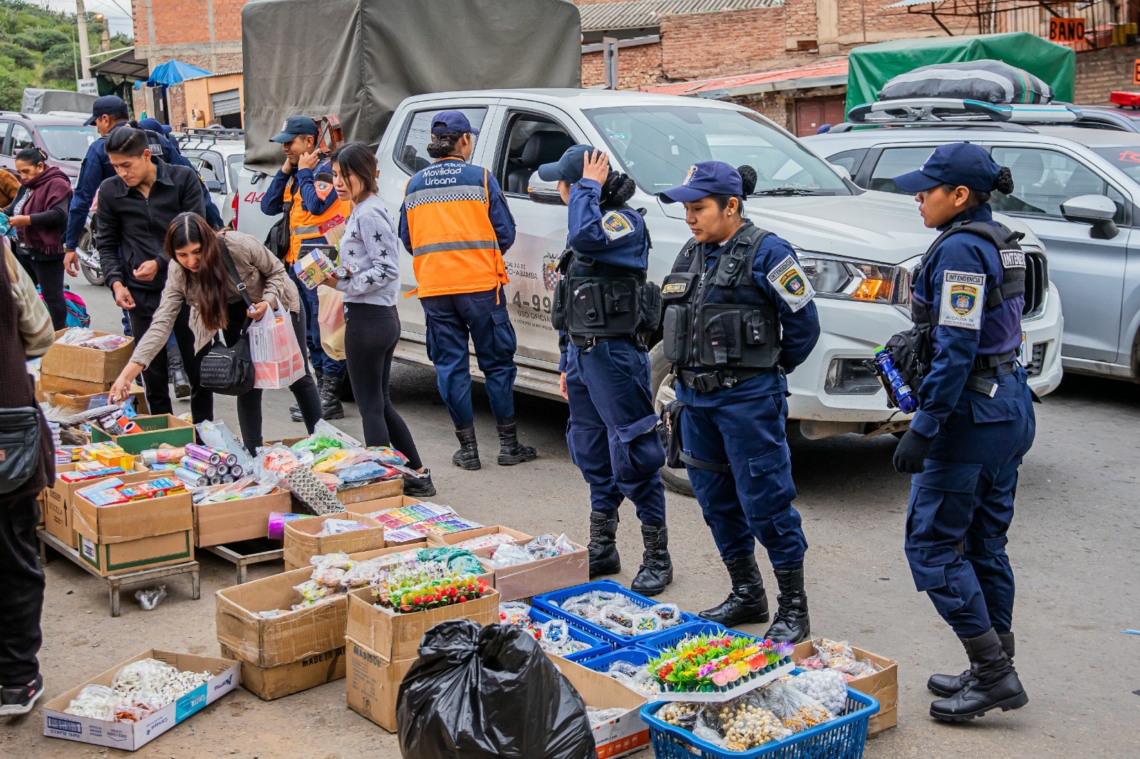 Intensifican control en mercados por incremento de comercio informal ...