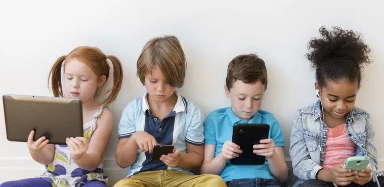 Ley prohibirá acceso de redes sociales a niños - El Diario - Bolivia