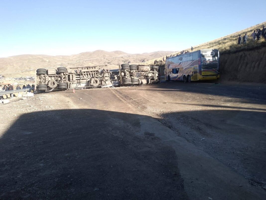 Choque entre bus y cisterna deja un herido grave en la carretera ...