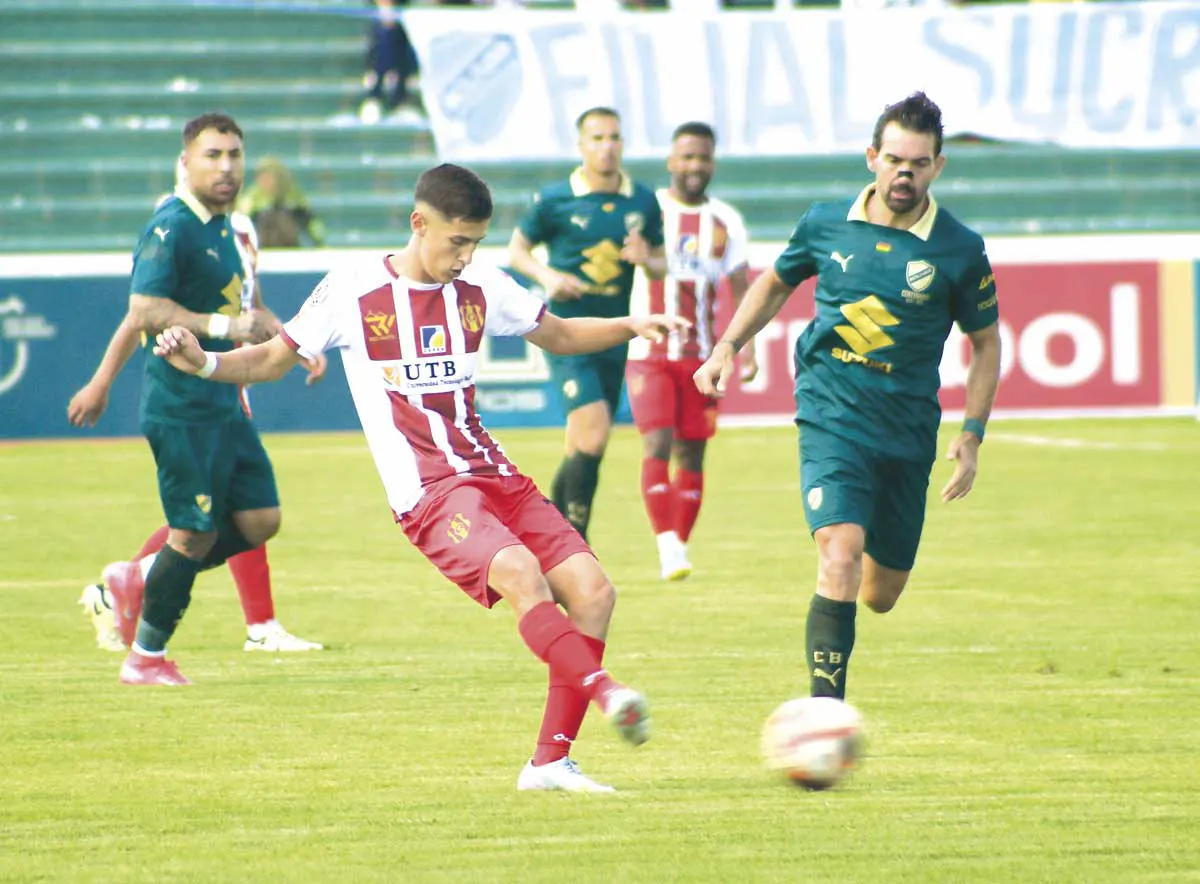 Bolívar gana en Sucre y es inminente subcampeón