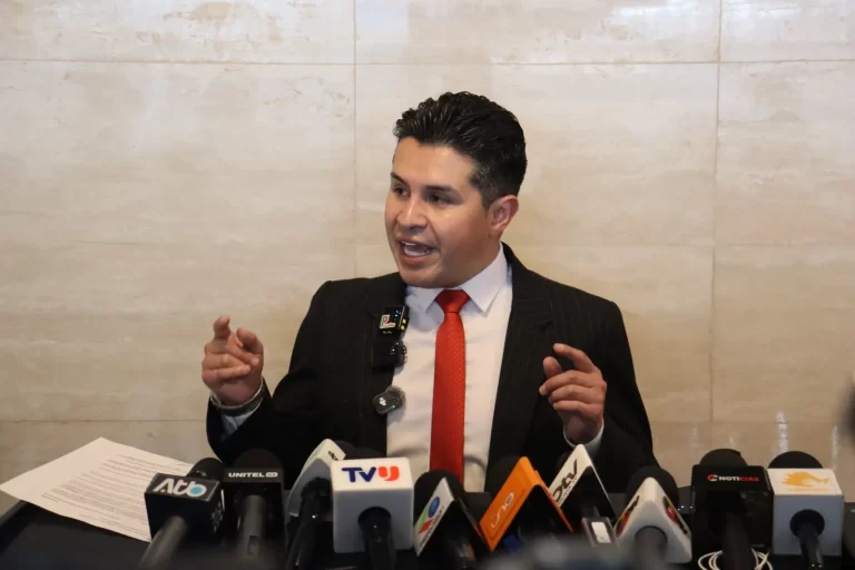Reformas constitucionales serán el comienzo de un cambio estructural