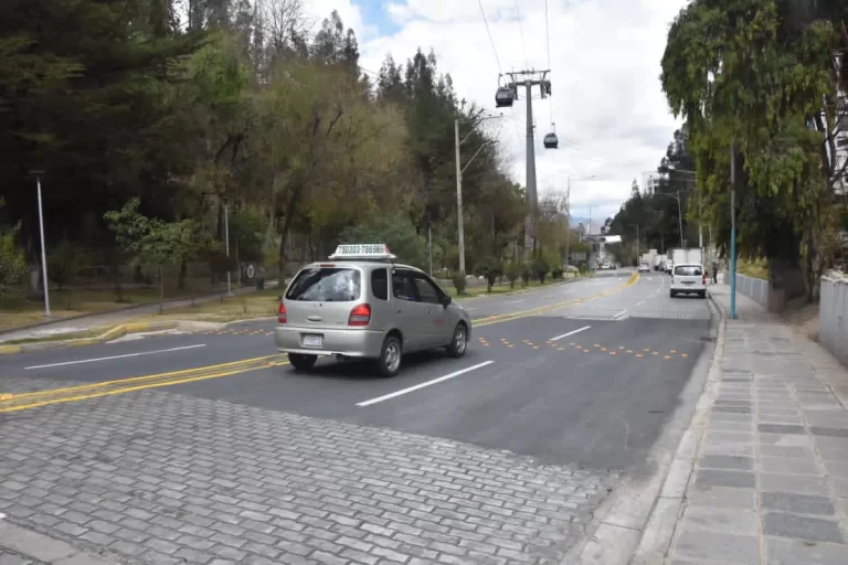 Cierre temporal de avenida Del Poeta para  aplicar medidas correctivas por accidentes