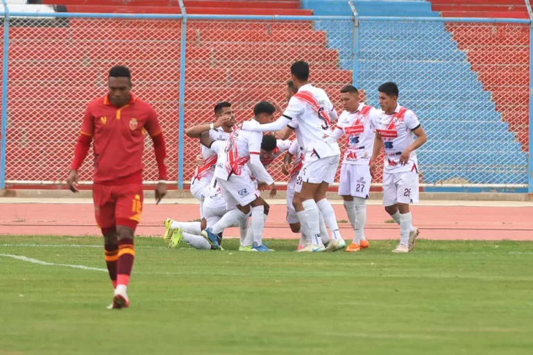 Nacional Potosí vence 2-0 en  su visita a Totora Real Oruro